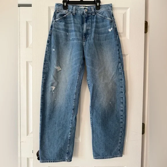 Madewell The Balloon Barrel Leg Jeans with Light Distressing - Picture 2 of 7